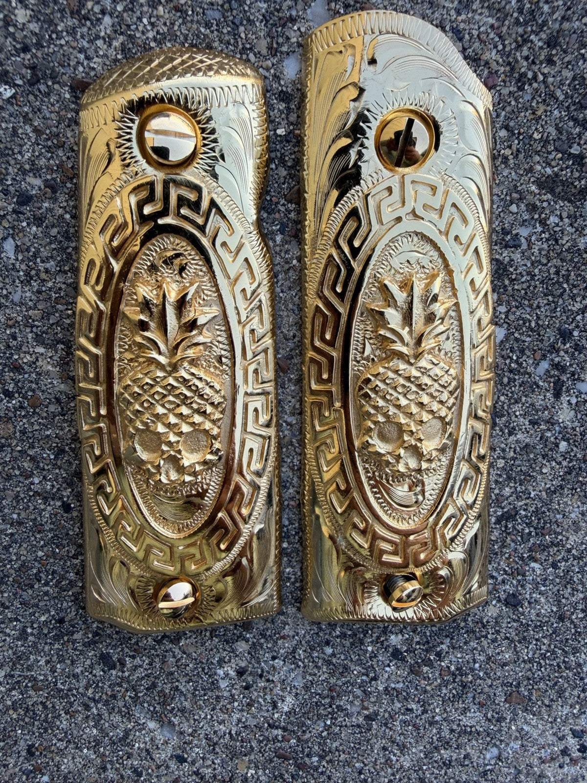 1911 45 38 Super Full Size Gold Gun Pistol Grip Cachas Chapeado & 24K Screws