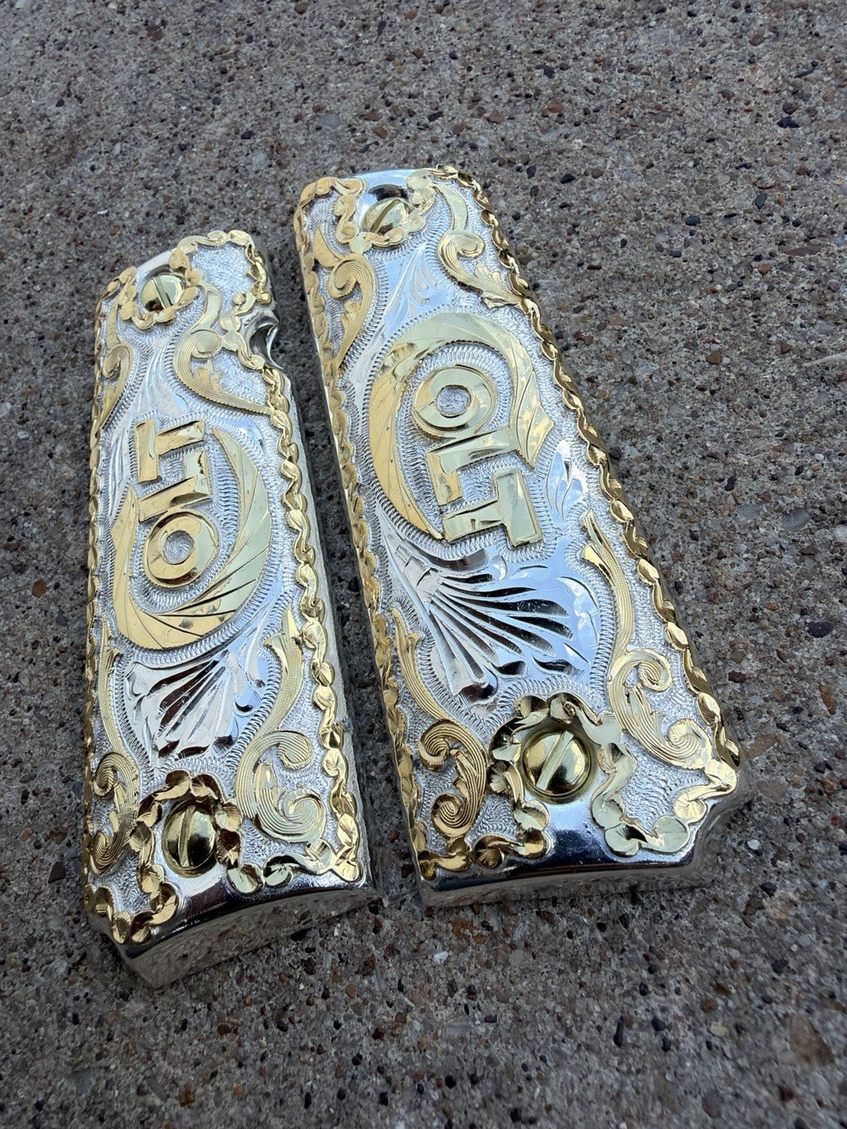 1911 45 38 Super Full Size COLT Gold Gun Pistol Grip Cachas Chapeado & 24K Screw