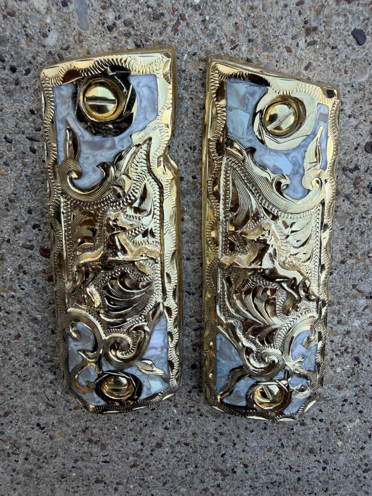 1911 45 38 Super Full Size Horse Gold Gun Pistol Grip Cachas & 24K Screws