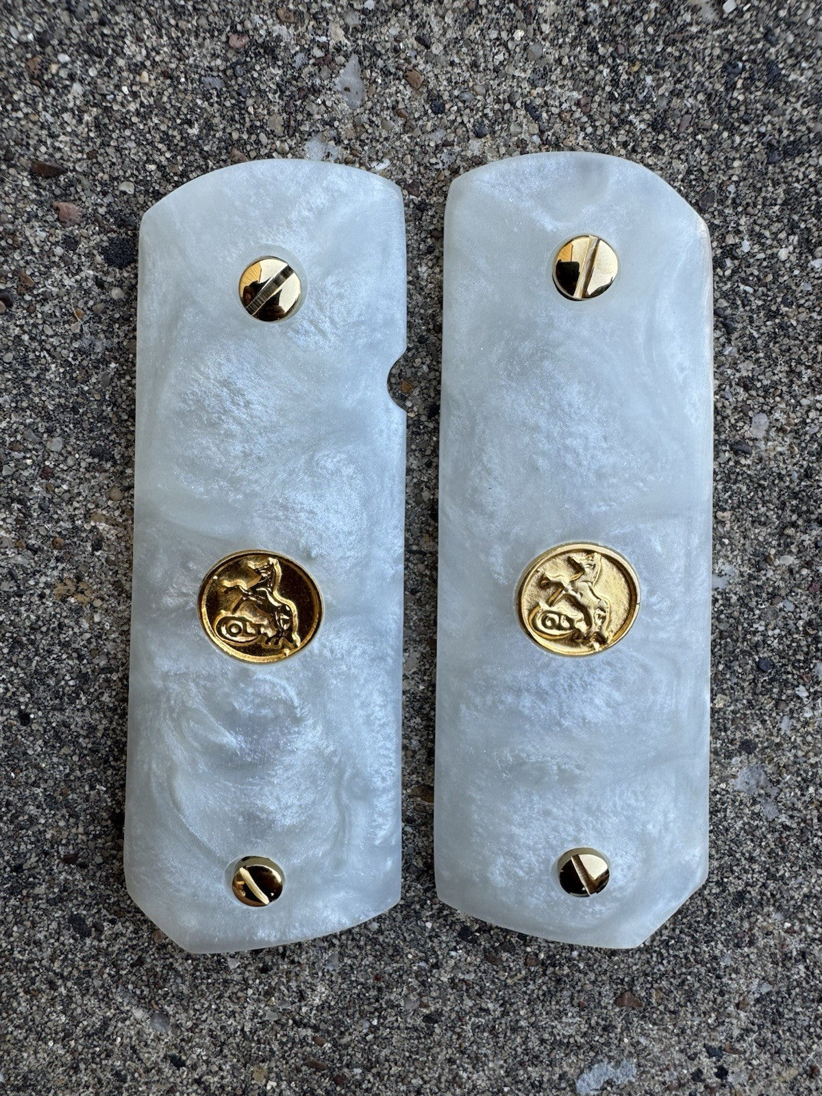 1911 45 38 Super Full Size Resin Gold Colt Coin Gun Pistol Grip Cachas