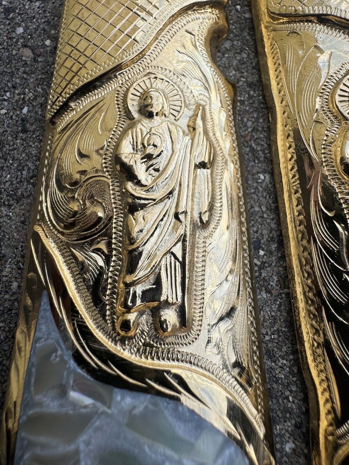 1911 45 38 Super Full Size San Judas Gold Gun Pistol Grips Cachas & 24K Screws