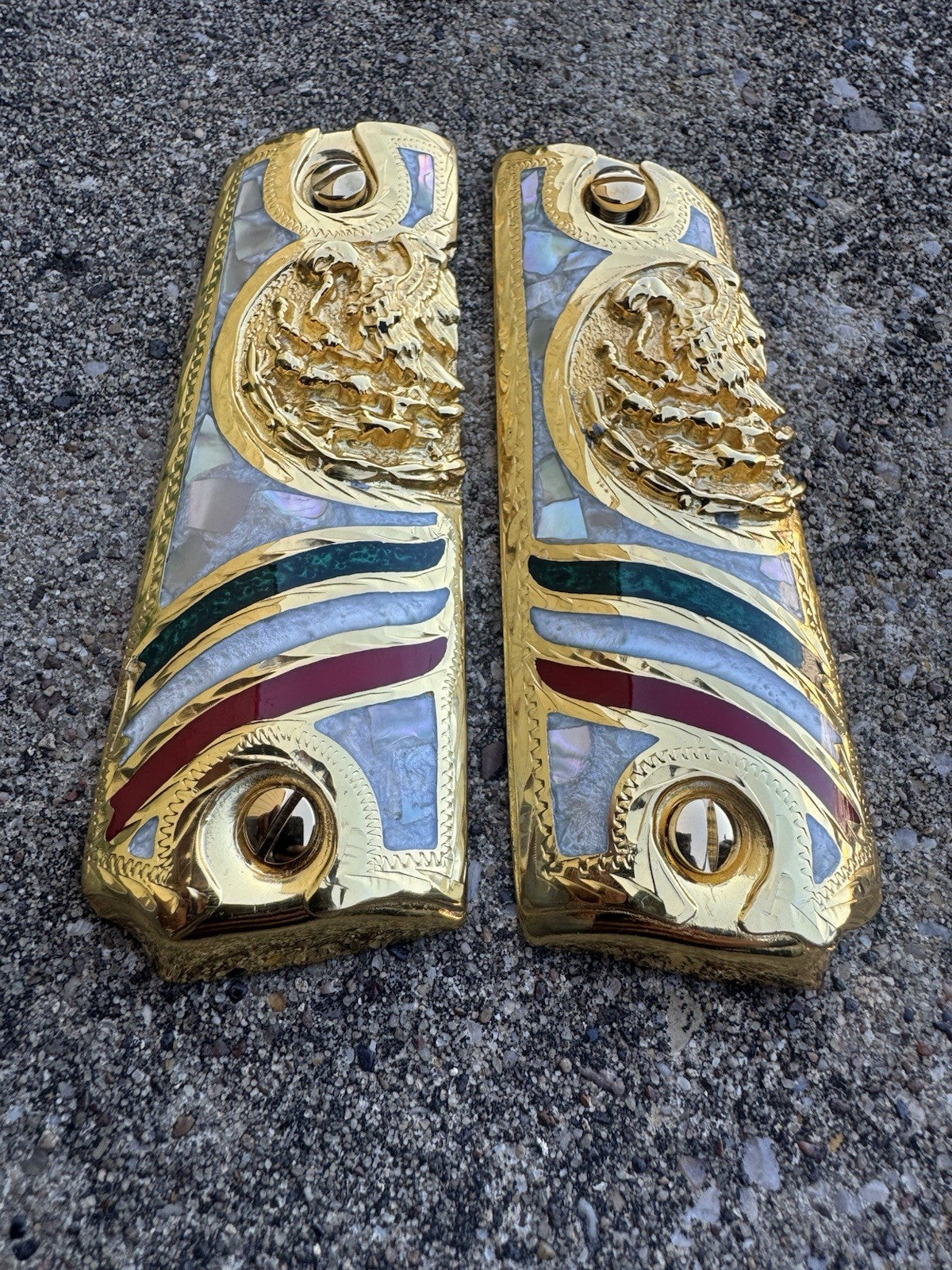 1911 45 38 Super Full Size Mexican Eagle Gold Gun Pistol Grip Cachas & 24K Screw