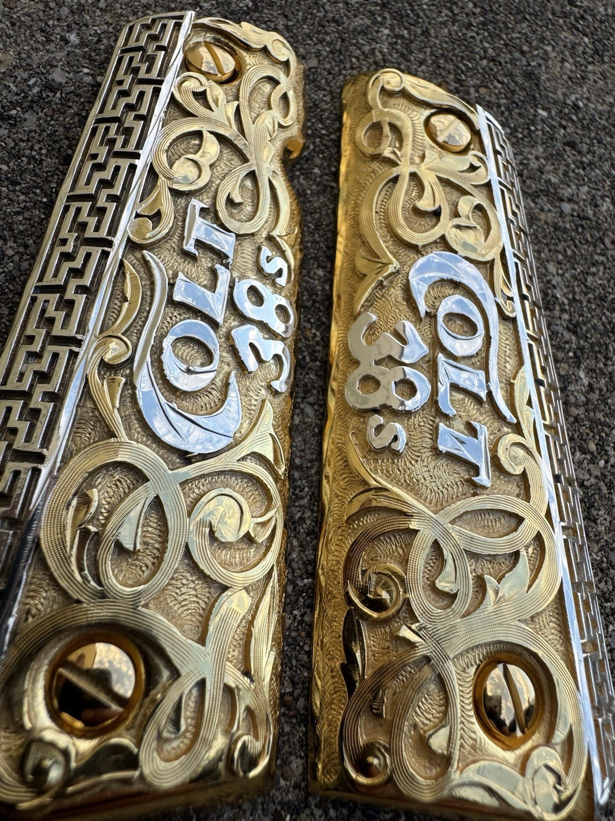1911 45 38 Super Full Size Colt Gold Gun Pistol Grip Cachas & 24K Screws