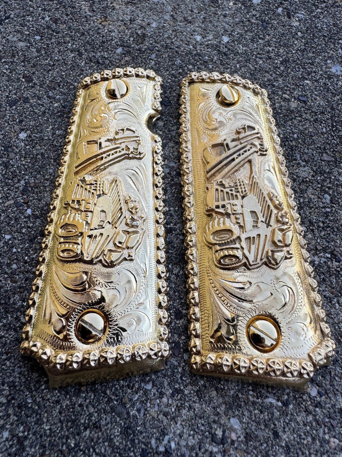 1911 45 38 Super Full Size Gold Gun Pistol Grip Cachas Chapeado & 24K Screws
