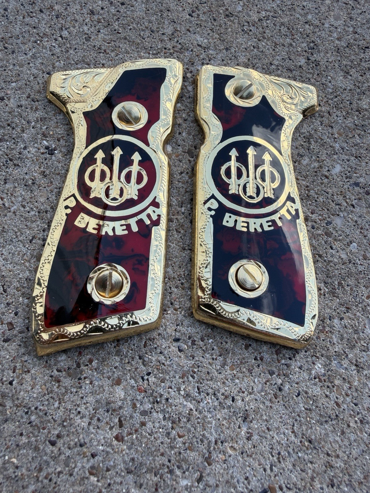 Beretta 92FS Cachas Gold Plated Pistol Custom Grips & Gold Screws