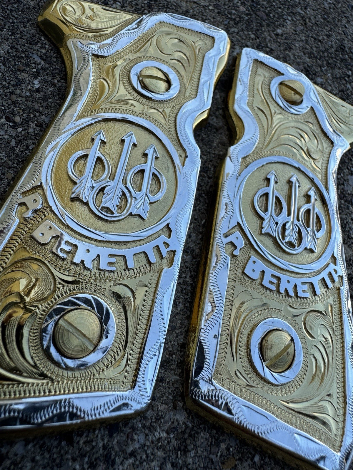 Beretta 92FS Cachas Gold Plated Pistol Custom Grips & Gold Screws