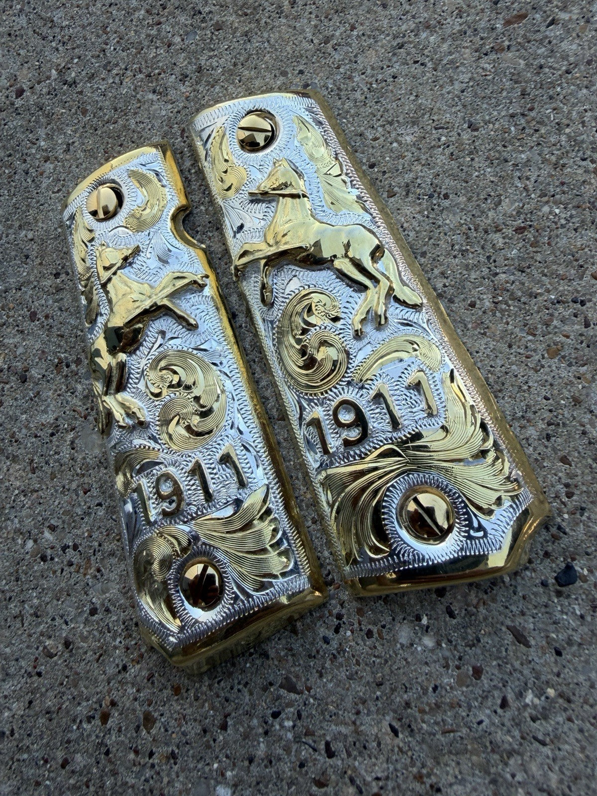 1911 45 38 Super Full Size Horse Gold Gun Pistol Grip Cachas & 24K Screws
