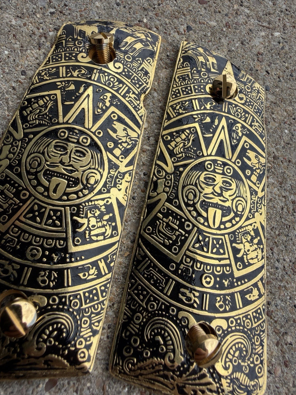 1911 Compact Officers Pistol Grips Aztec Cachas Gun Grips Gold Plated & Screws