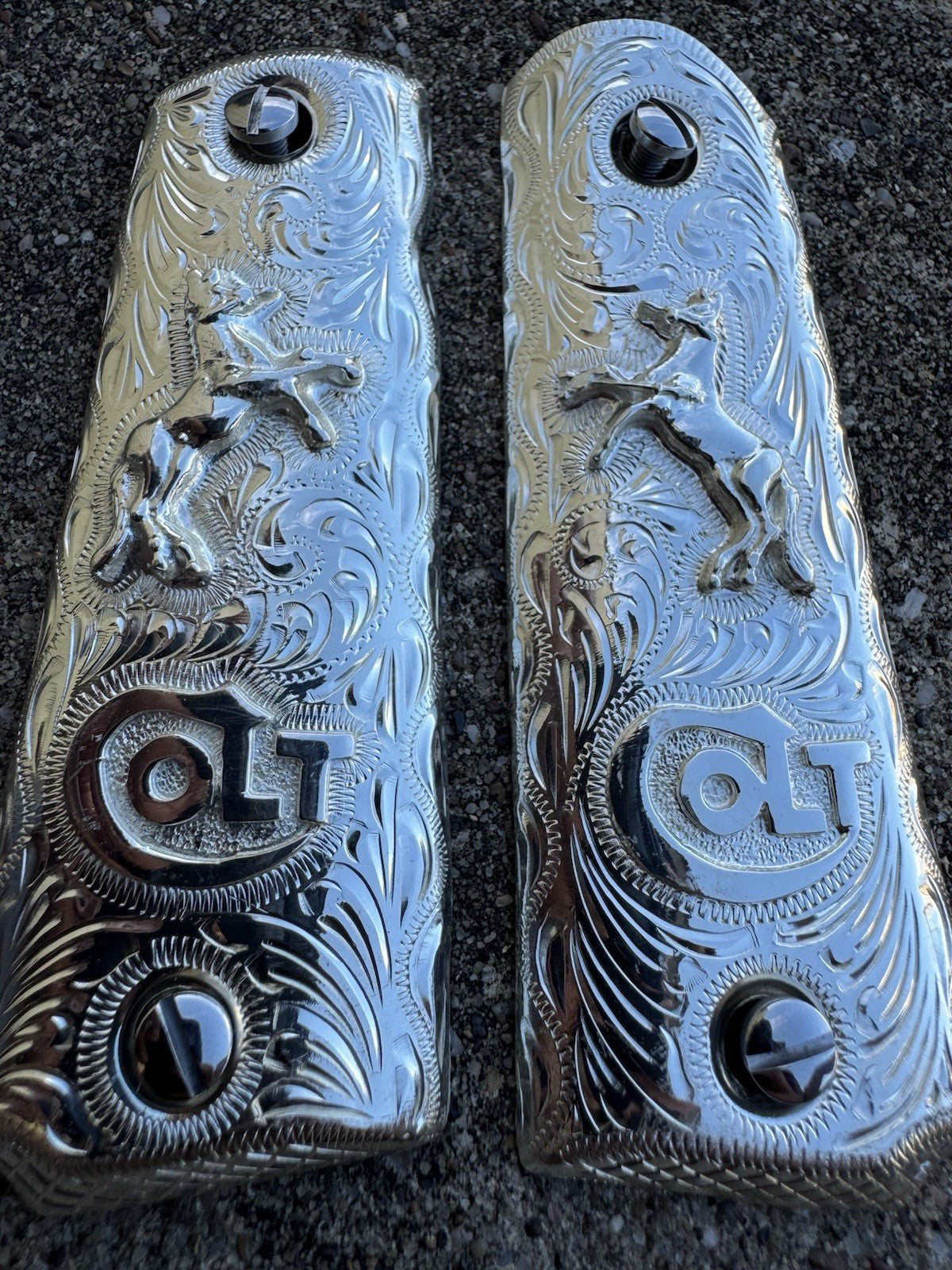 1911 45 38 Super Full Size Colt Horse Gun Pistol Grip Cachas & Polished Screws