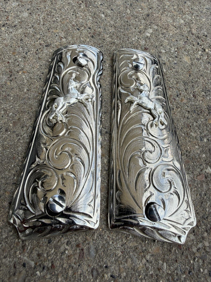 1911 45 38 Super Full Size Horse Gun Pistol Grip Cachas & Polished Screws
