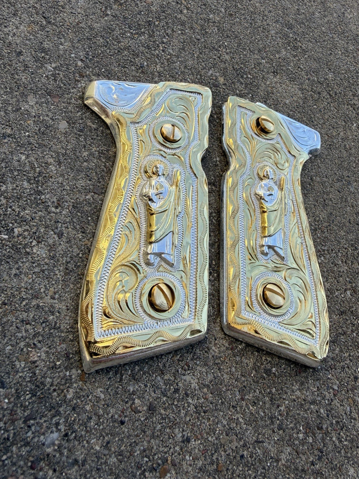 Beretta 92FS Cachas San Judas Gold Plated Pistol Custom Grips & Gold Screws