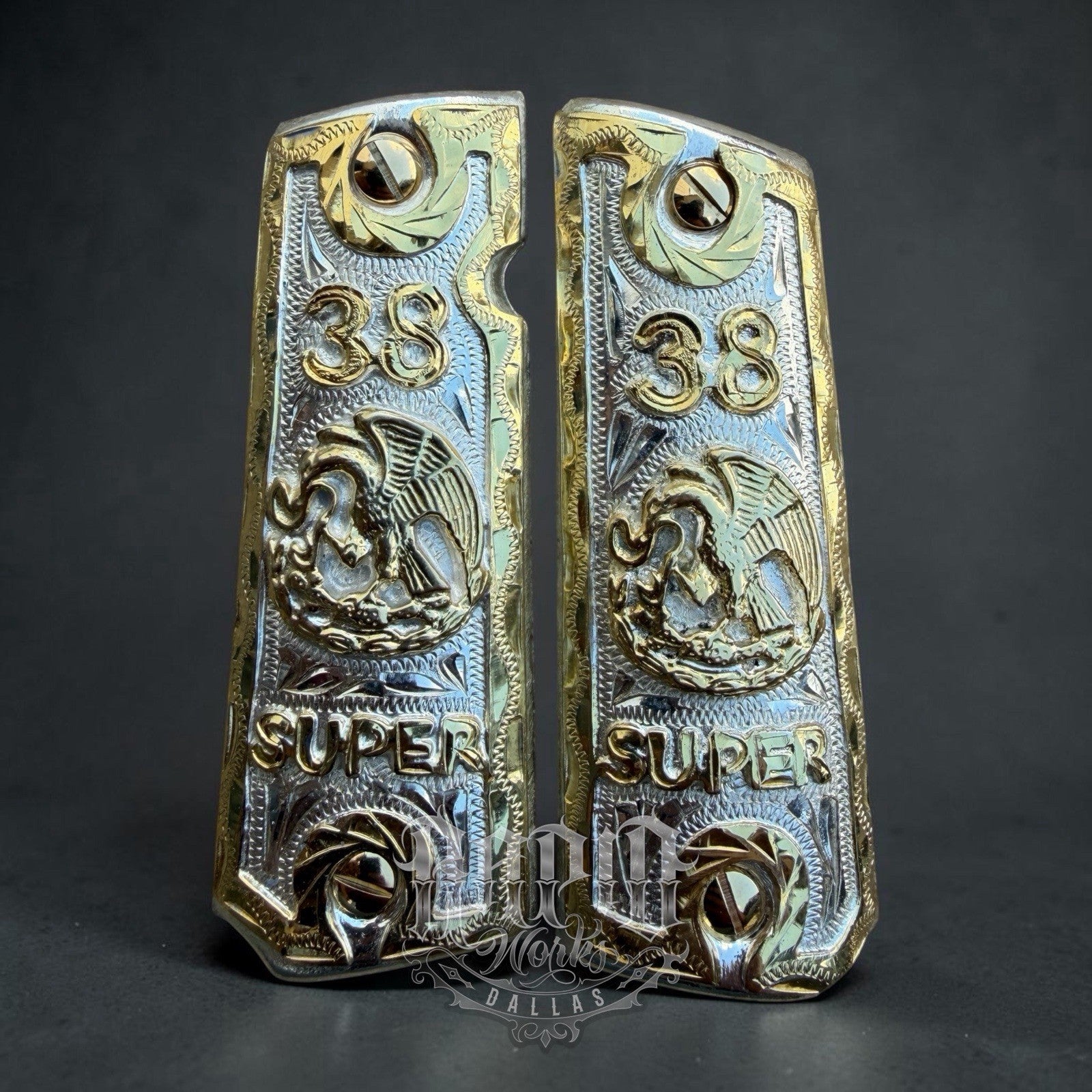 1911 45 38 Super Full Size Mexican Eagle Gold Gun Pistol Grip Cachas & 24K Screw