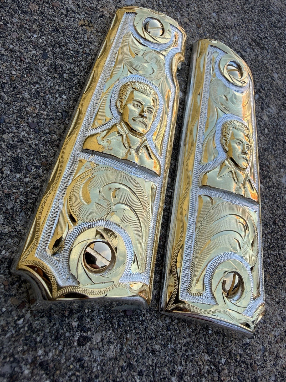 1911 45 38 Super Full Size Gold Gun Pistol Grip Cachas & 24K Screws