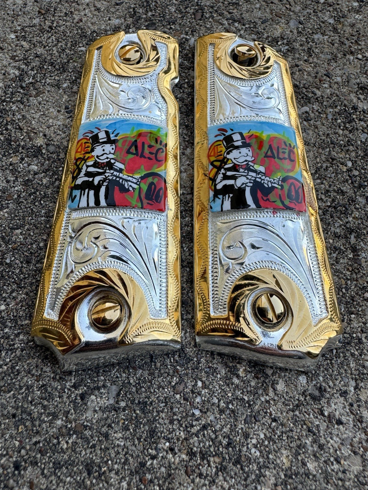 1911 45 38 Super Full Size Richie Rich Gold Gun Pistol Grip Cachas & 24K Screws