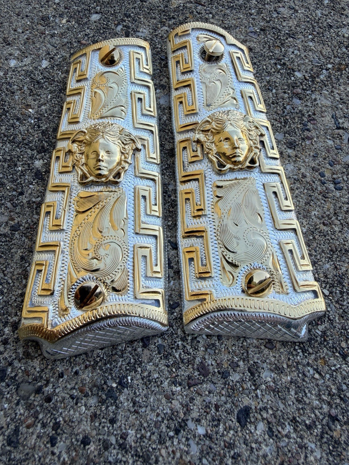 1911 45 38 Super Full Size Vercase Gold Gun Pistol Grip Cachas & 24K Screws