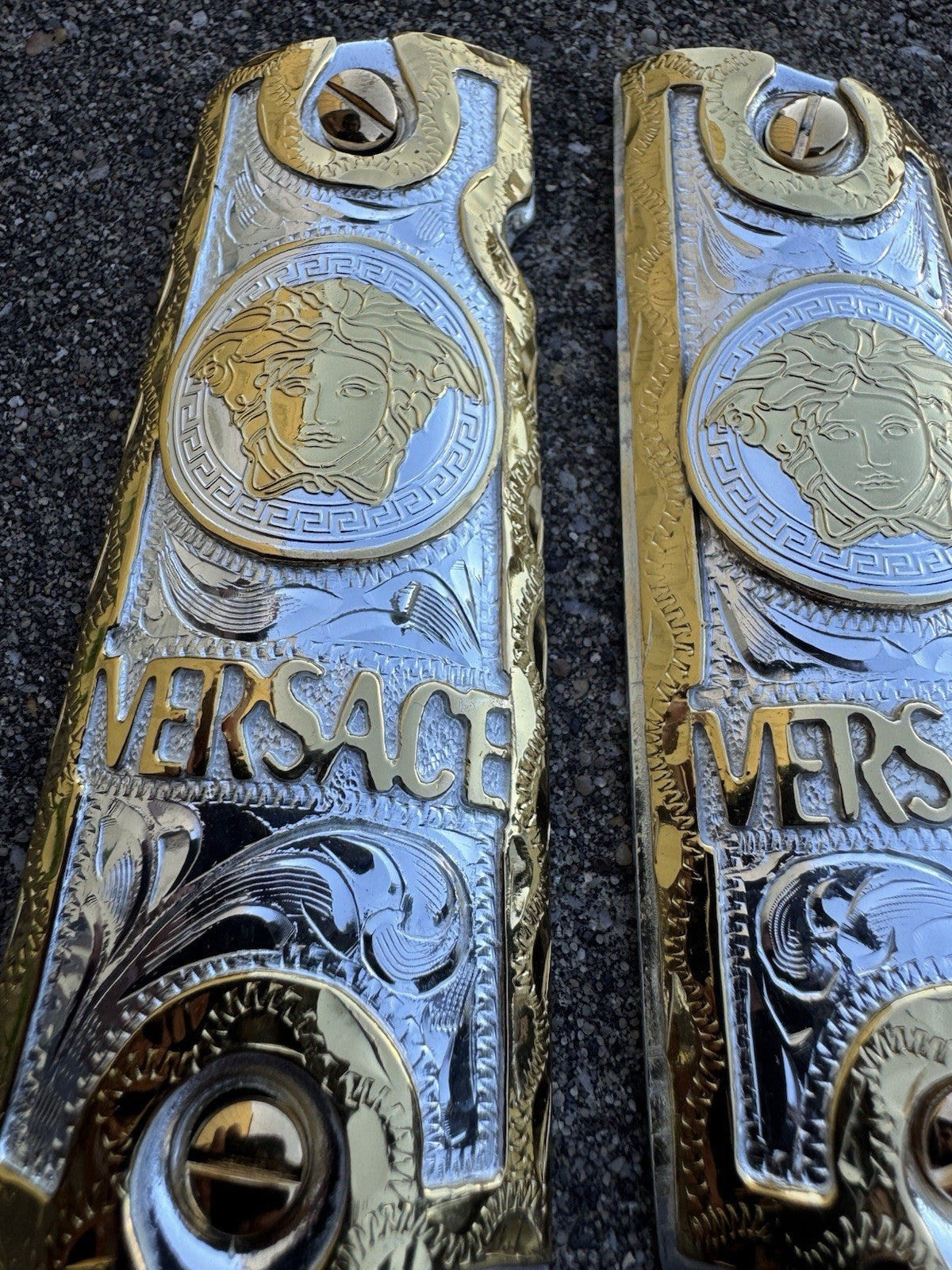 1911 45 38 Super Full Size Versace Gold Gun Pistol Grip Cachas & 24K Screws