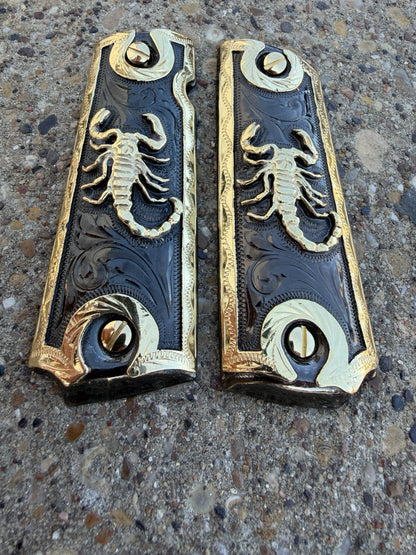1911 45 38 Super Full Size Scorpion Gold Gun Pistol Grip Cachas & 24K Screws