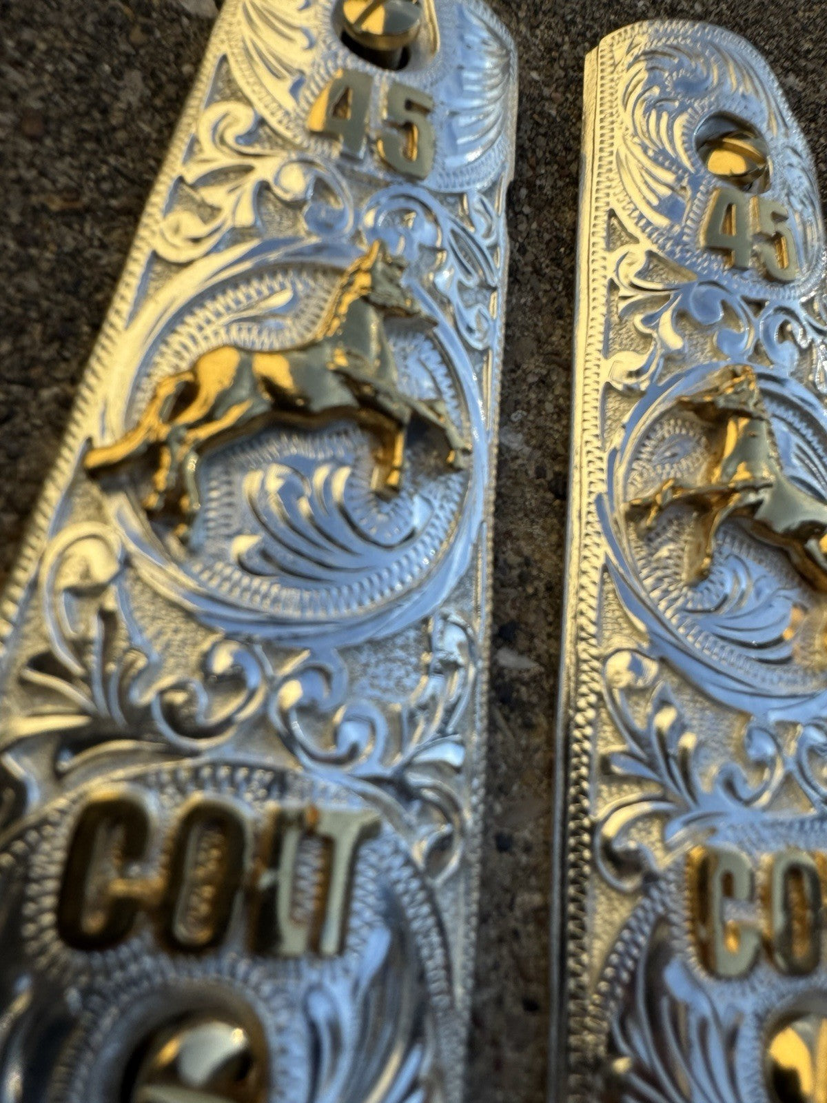 1911 45 38 Super Full Size Colt Horse Gold Gun Pistol Grip Cachas & 24K Screws