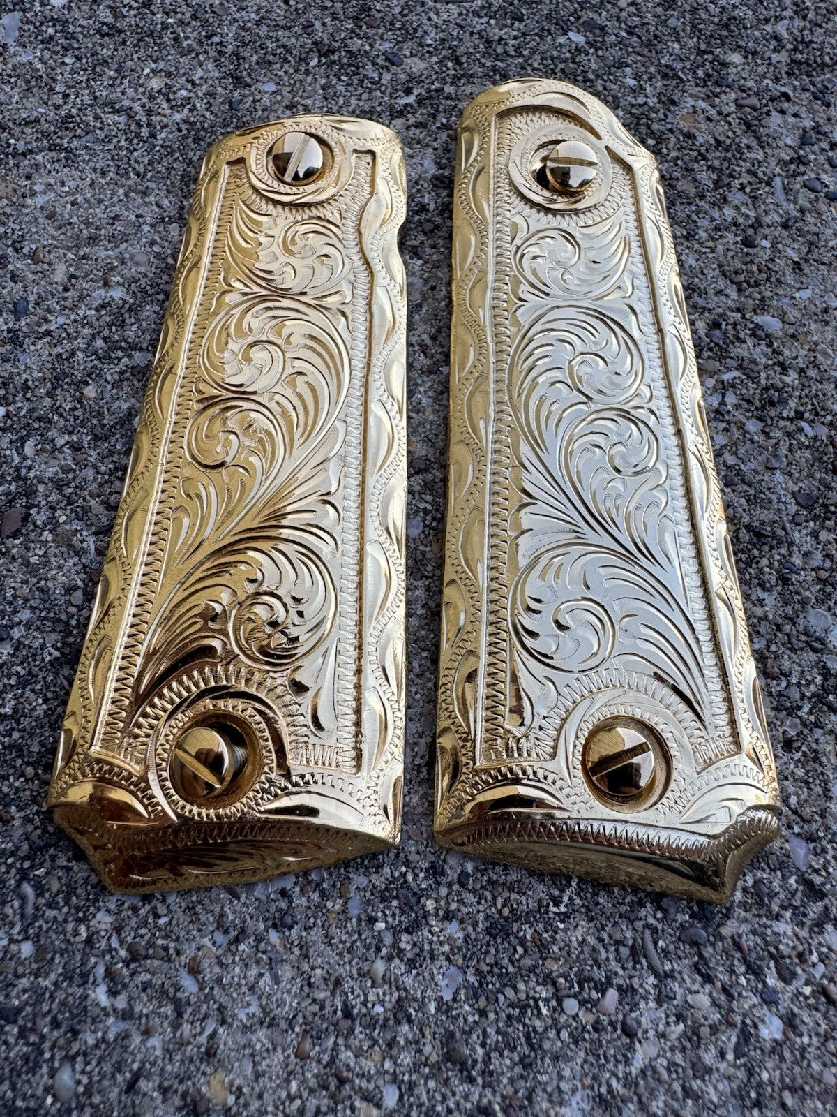 1911 45 38 Super Full Size Gold Gun Pistol Grip Cachas Chapeado & 24K Screws