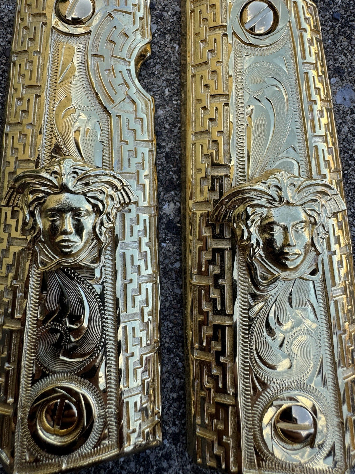 1911 45 38 Super Full Size Versace Gold Gun Pistol Grip Cachas & 24K Screws