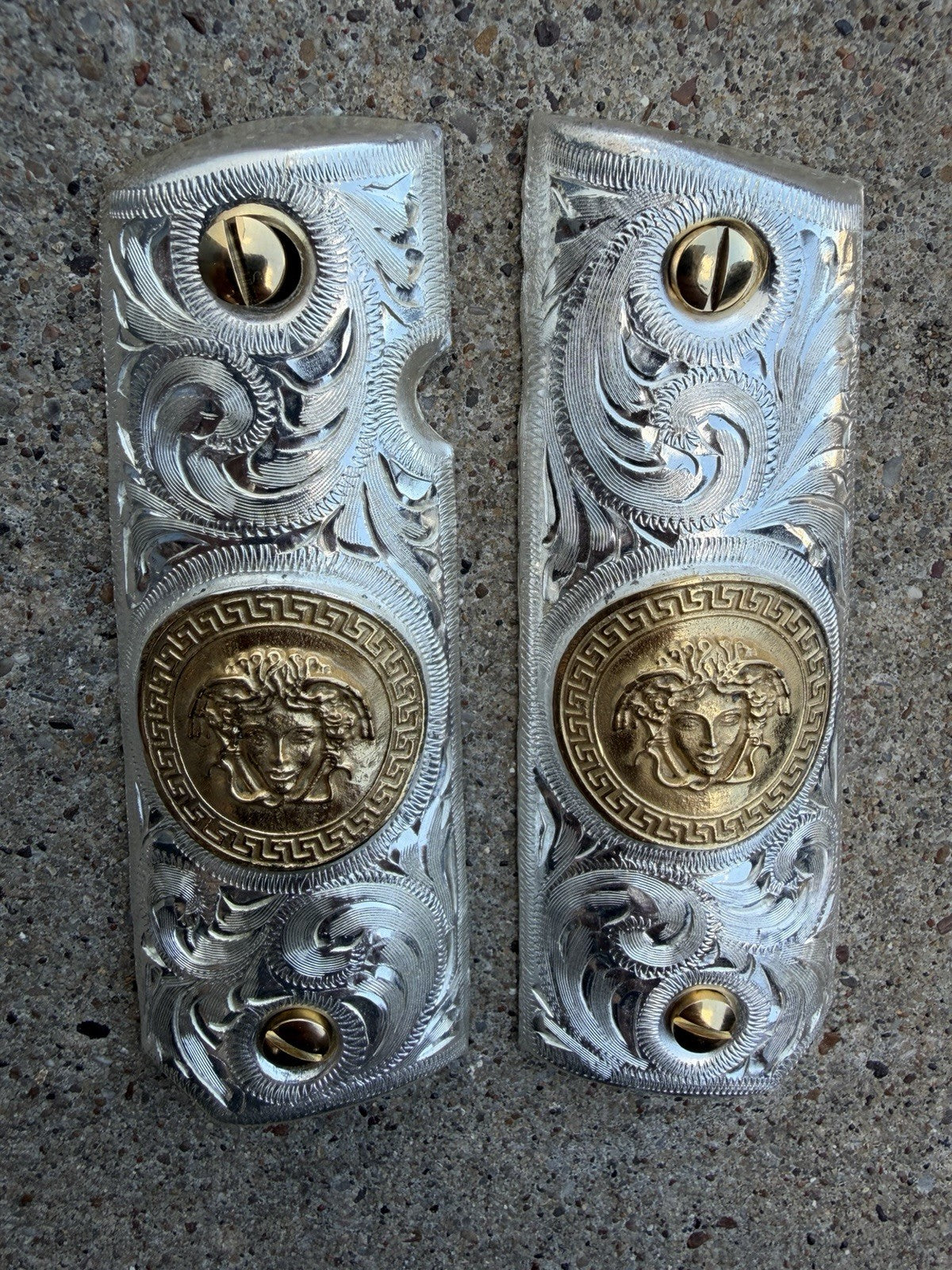 1911 45 38 Super Full Size Versace Gold Gun Pistol Grip Cachas & 24K Screws