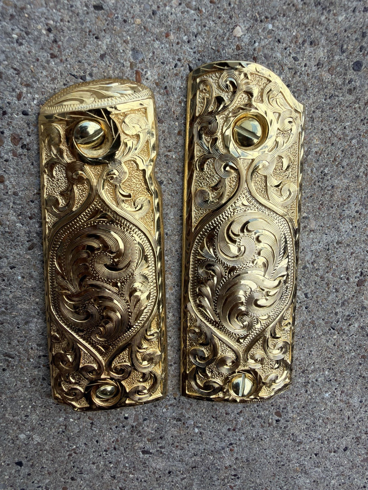 1911 45 38 Super Full Size Gold Gun Pistol Grip Cachas Chapeado & 24K Screws