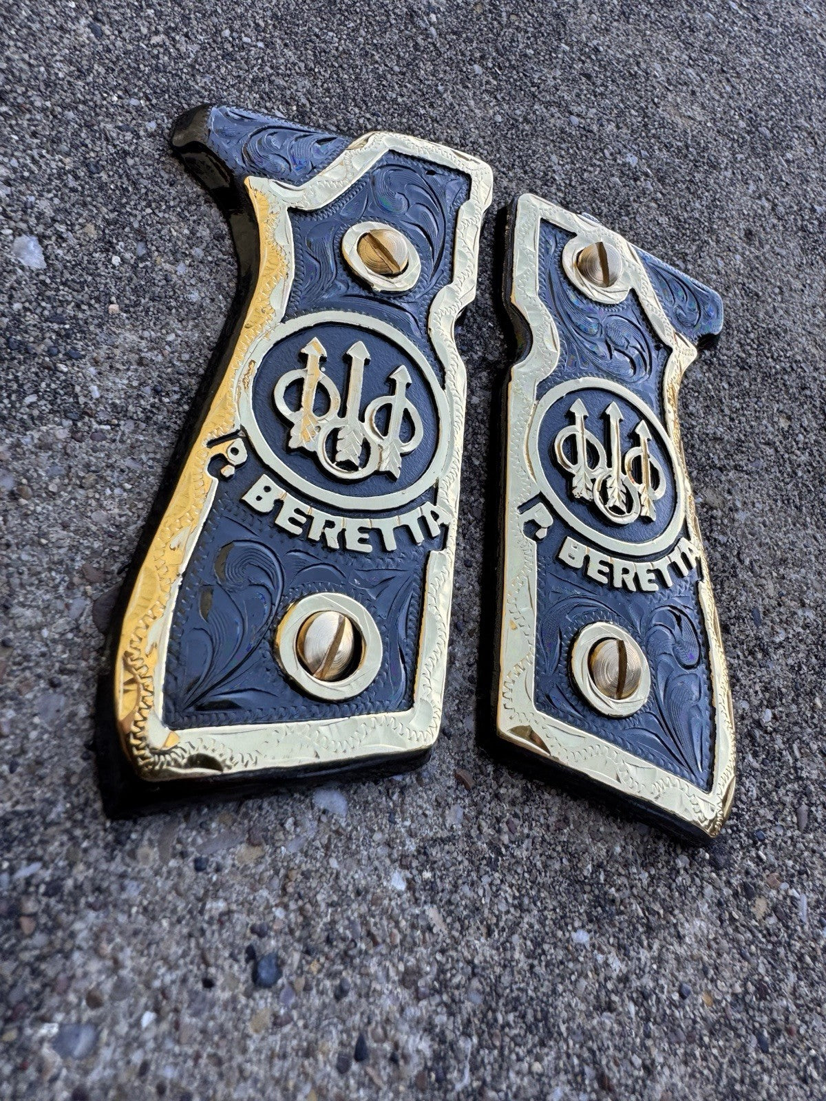 Beretta 92FS Cachas Gold Plated Pistol Custom Grips & Gold Screws