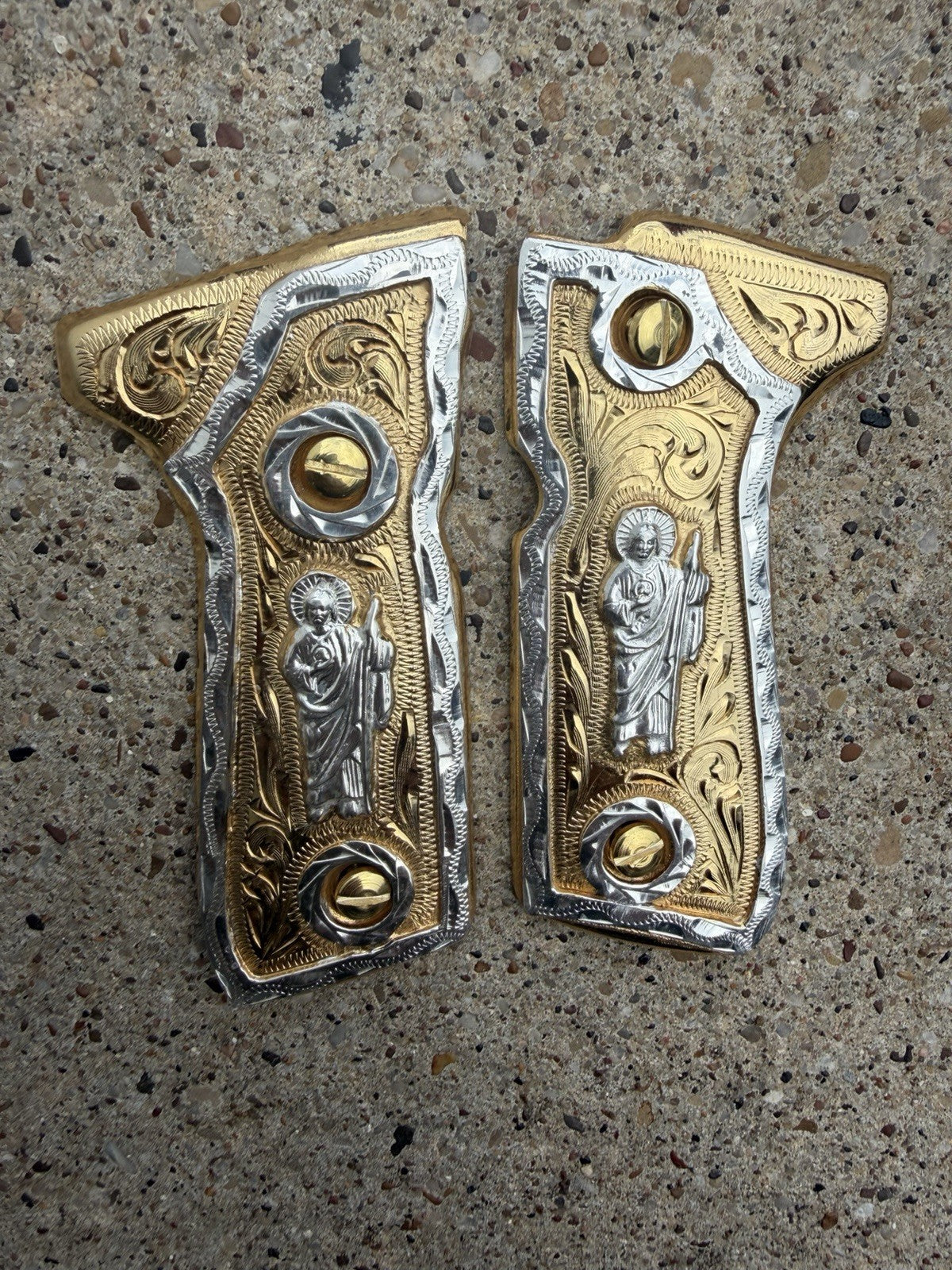1911 45 38 Super Full Size San Judas Gold Gun Pistol Grip Cachas & 24K Screws