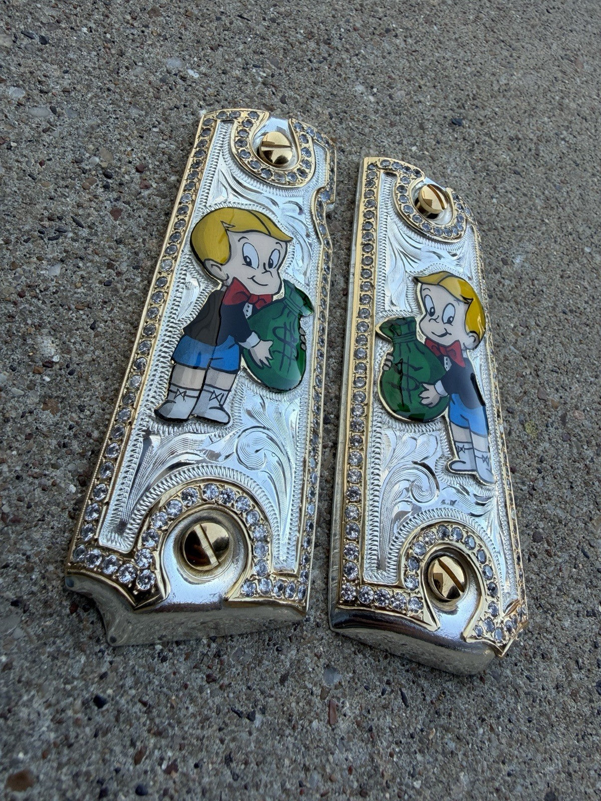 1911 ZIRCONIA 45 38 SUPER RICHIE RICH GOLD GUN PISTOL GRIP CACHAS & 24K  SCREWS