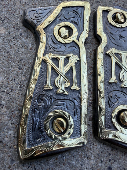 Beretta 92FS Cachas Scarface Gold Plated Pistol Custom Grips & Gold Screws