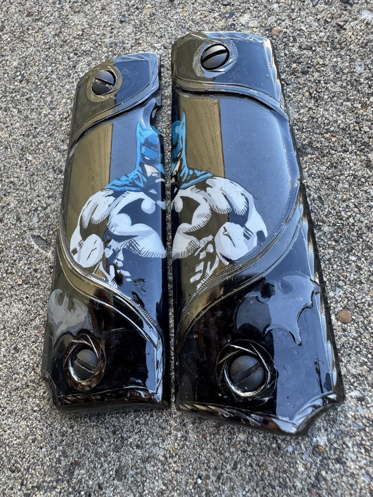 1911 45 38 Super Full Size Batman Gun Pistol Grip Cachas & Screws