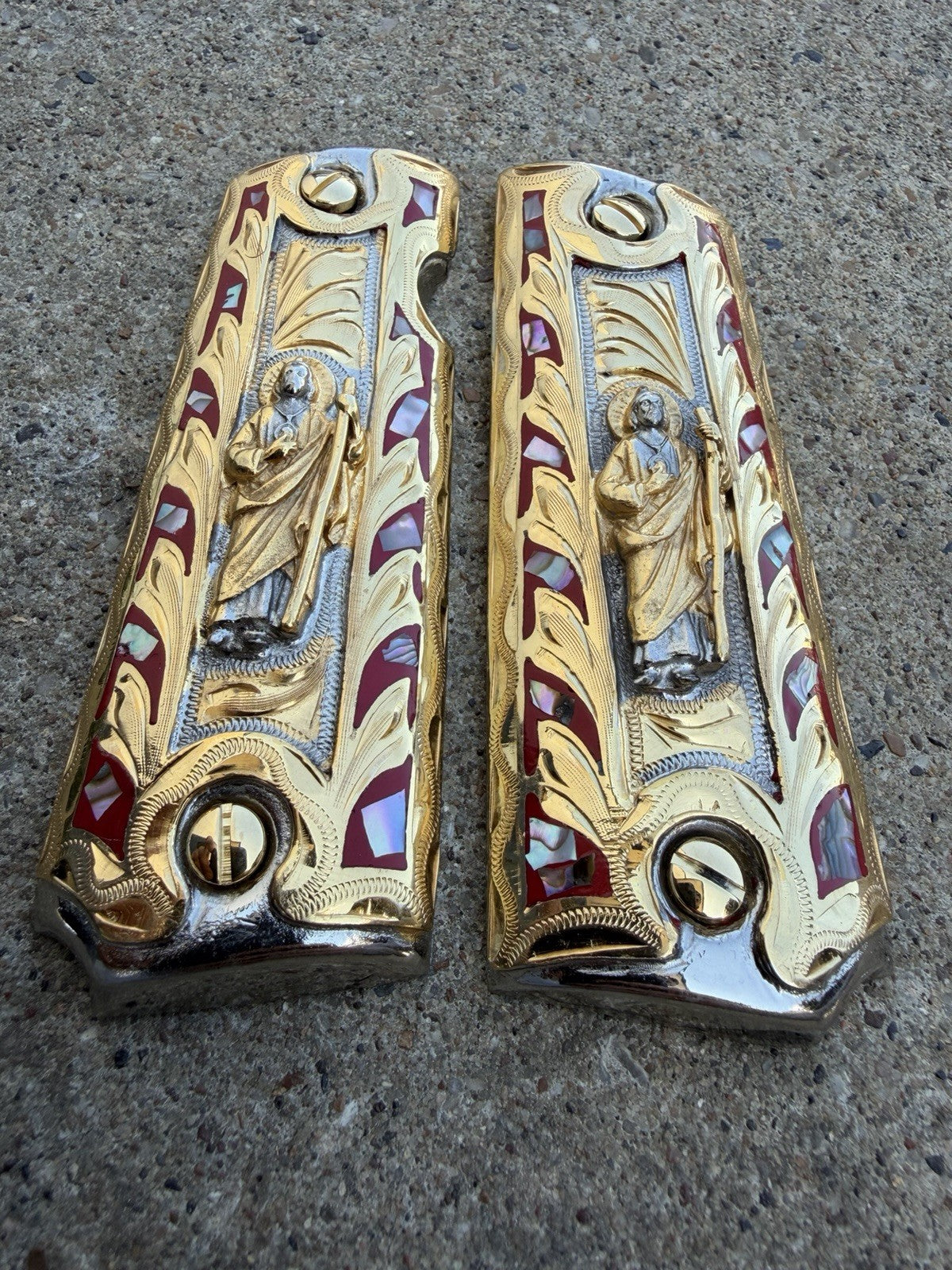 1911 45 38 Super Full Size San Judas Gold Gun Pistol Grip Cachas & 24K Screws