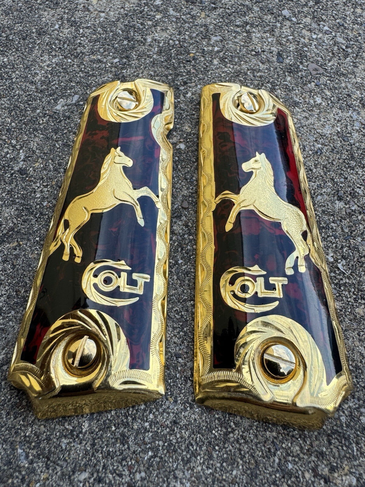 1911 45 38 Super Full Size Red Colt Horse Gun Pistol Grip Cachas & 24K Screws