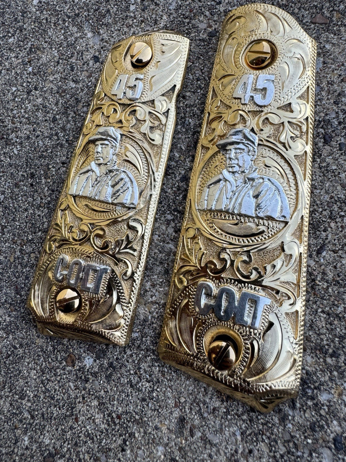 1911 45 38 Super Full Size Chapo Gold Gun Pistol Grip Cachas & 24K Screws