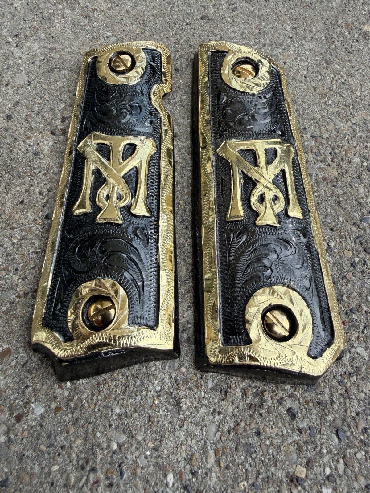 1911 45 38 Super Full Size Scarface Gold Gun Pistol Grip Cachas & 24K Screws