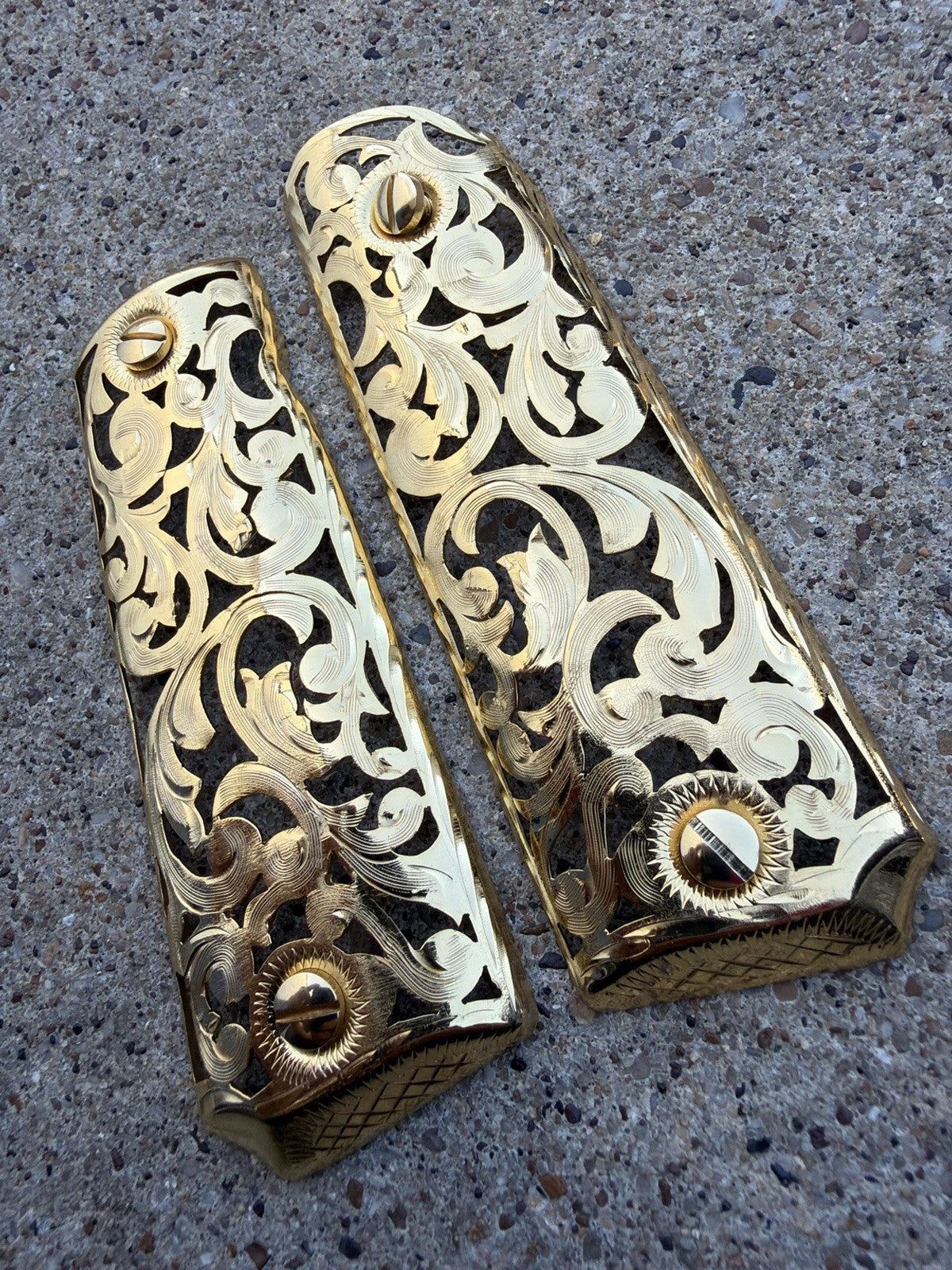 1911 45 38 Super Full Size Gold Gun Pistol Grip Cachas Chapeado & 24K Screws