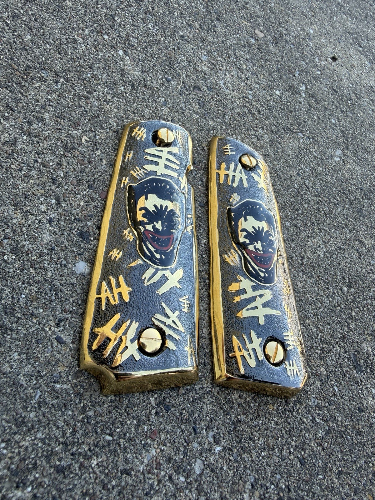 1911 45 38 Super Full Size Joker Gold Gun Pistol Grip Cachas & 24K Screws