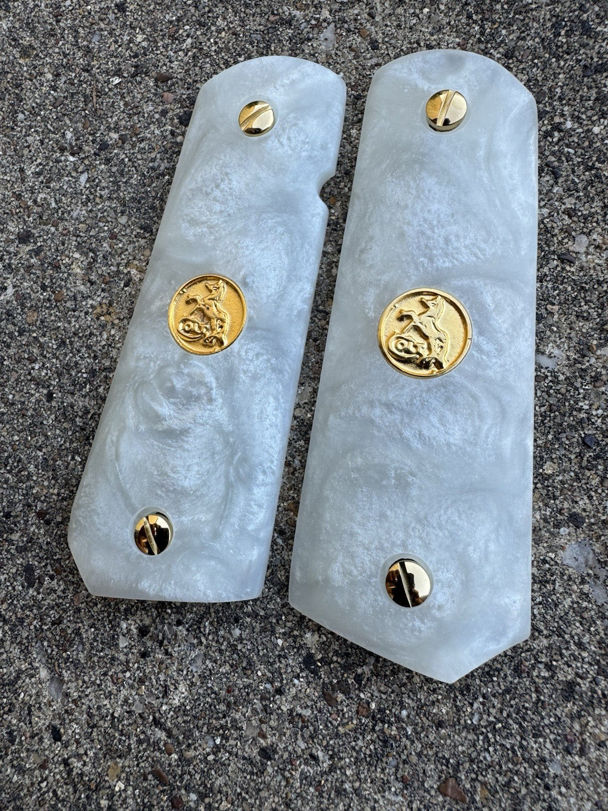 1911 45 38 Super Full Size Resin Gold Colt Coin Gun Pistol Grip Cachas