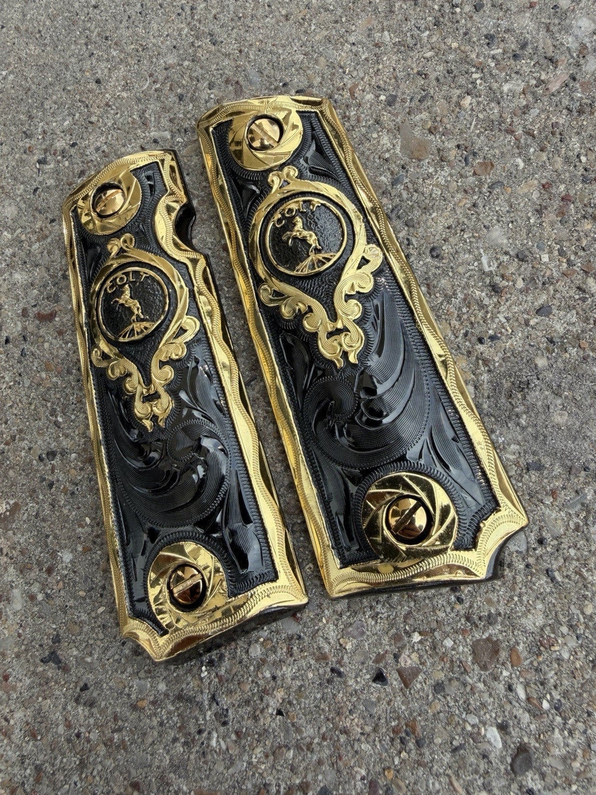 1911 45 38 Super Full Size Horse Gold Gun Pistol Grip Cachas & 24K Screws