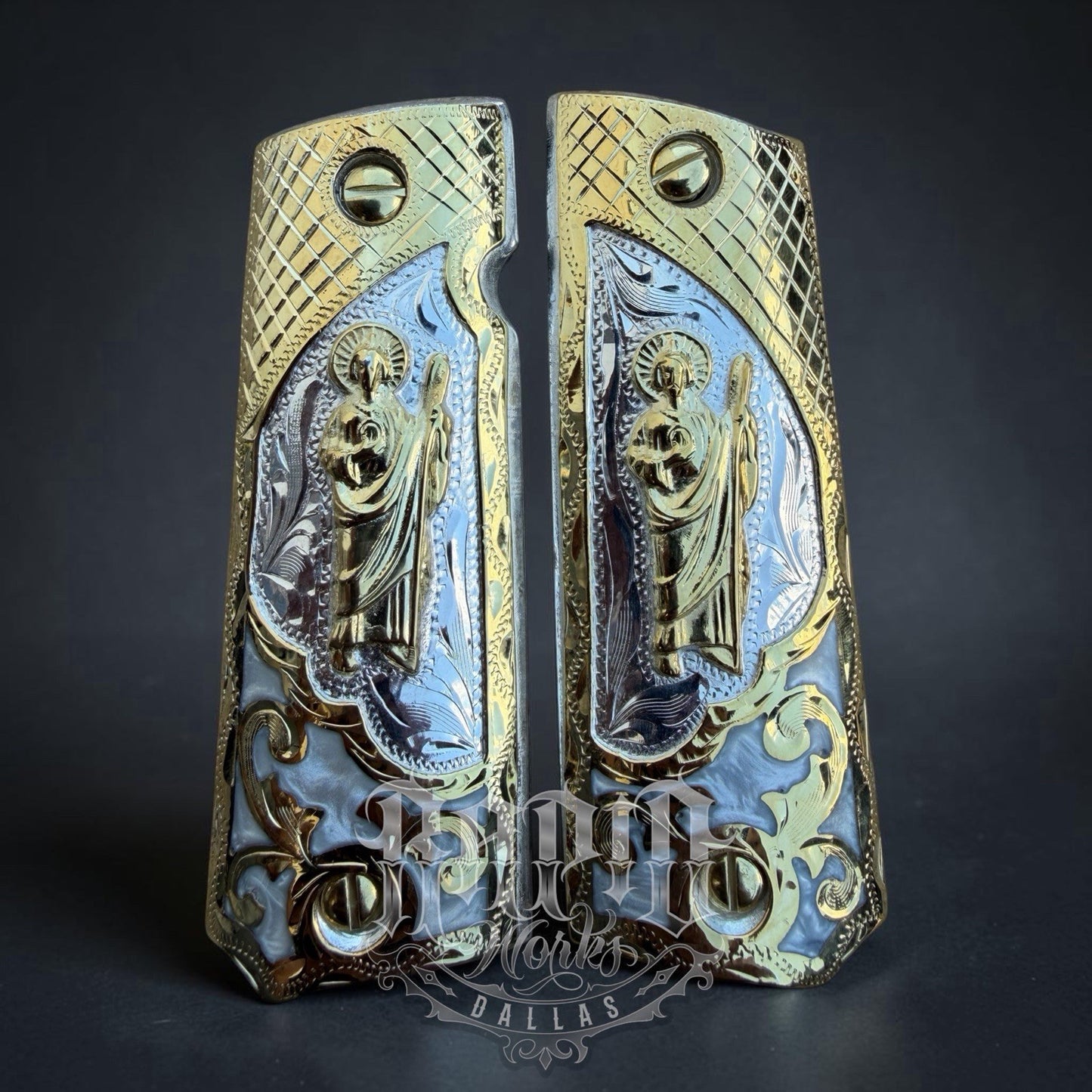 1911 45 38 Super Full Size San Judas Gold Gun Pistol Grip Cachas & 24K Screws