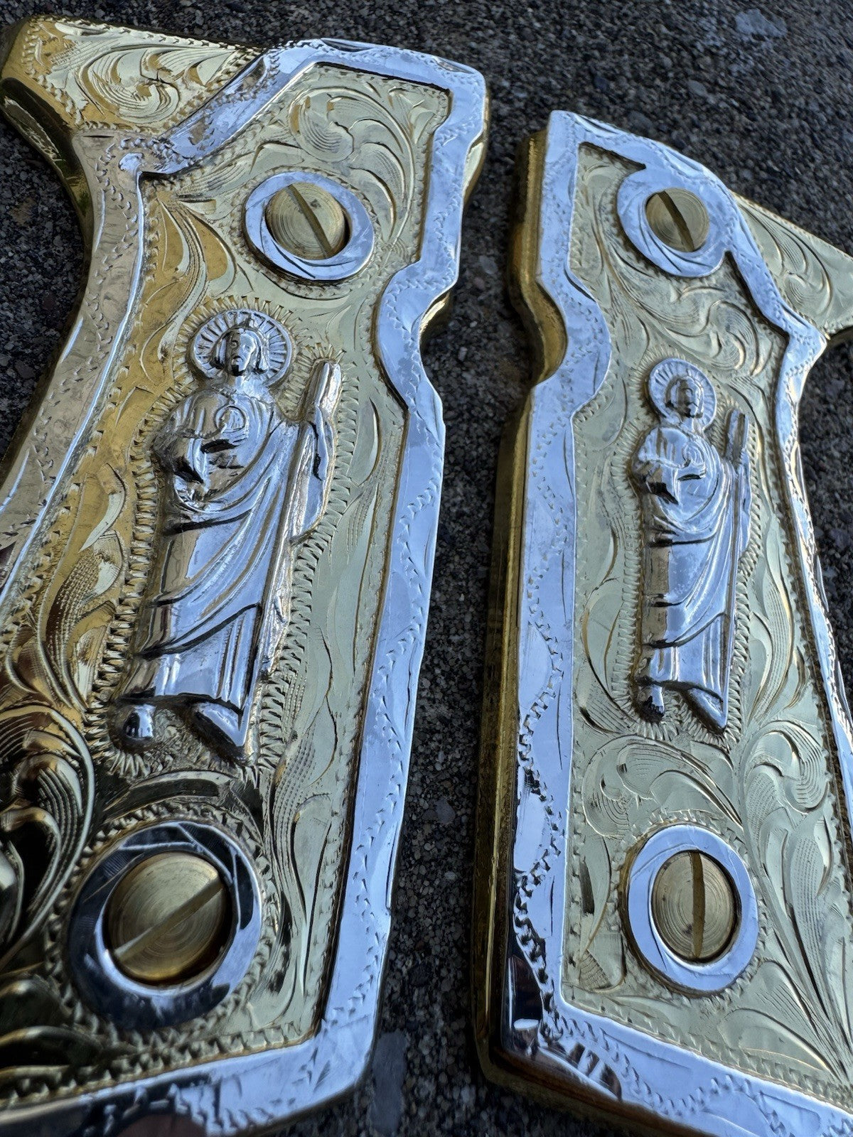 Beretta 92FS Cachas San Judas Gold Plated Pistol Custom Grips & Gold Screws
