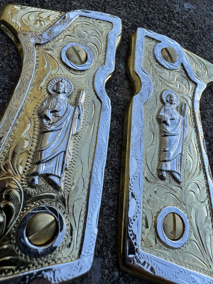 Beretta 92FS Cachas San Judas Gold Plated Pistol Custom Grips & Gold Screws