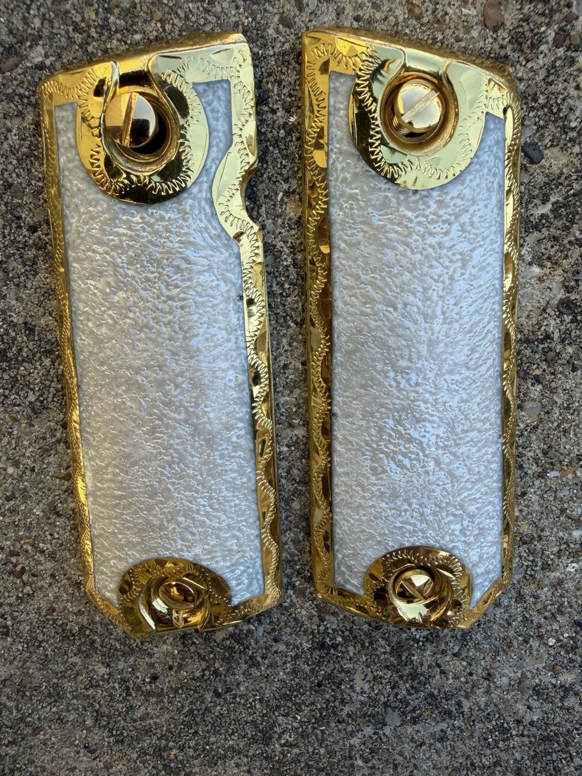 1911 45 38 Super Full Size Gold Gun Pistol Grip Cachas Chapeado & 24K Screws
