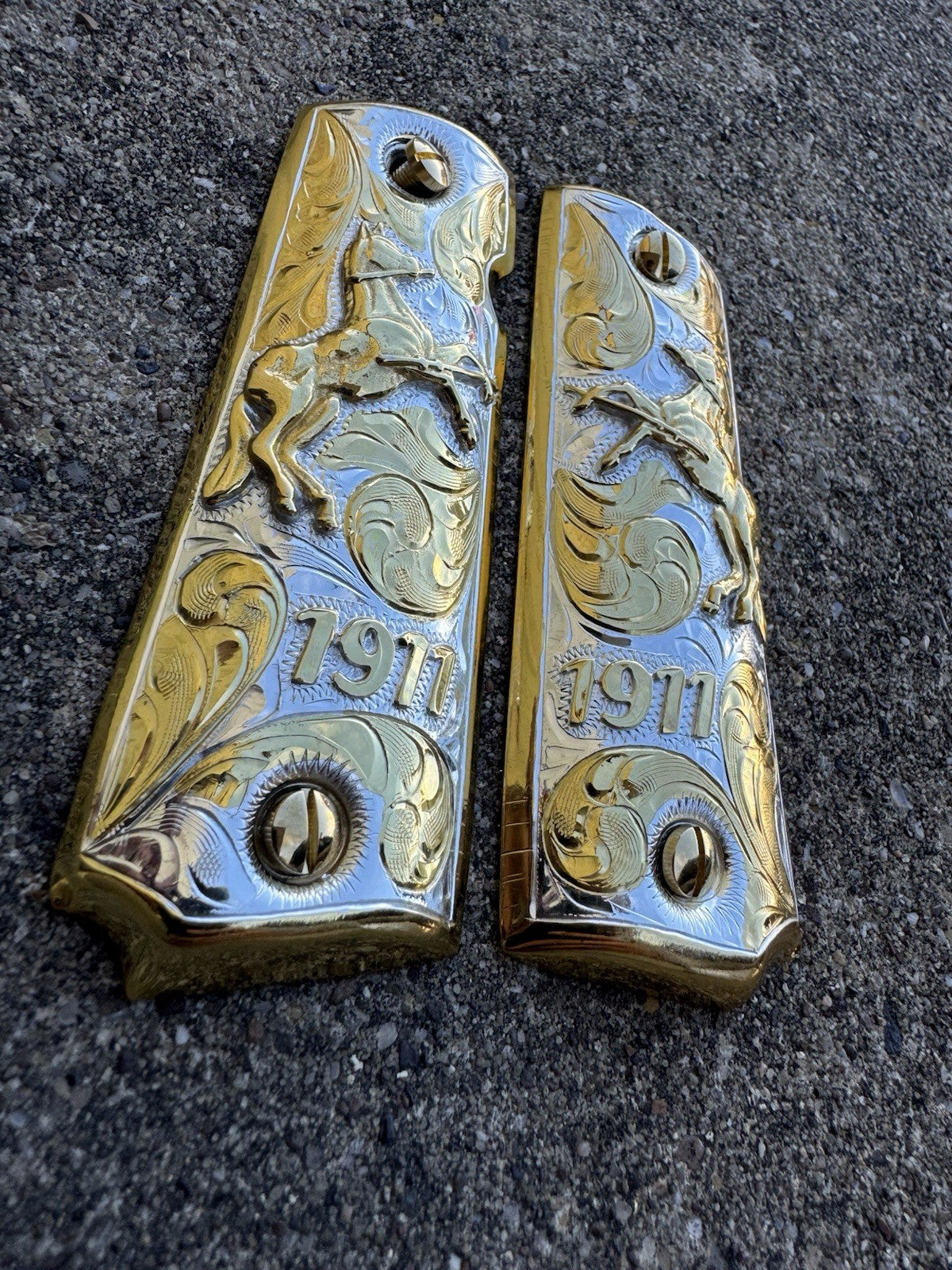 1911 45 38 Super Full Size Colt Horse Gold Gun Pistol Grip Cachas & 24K Screws