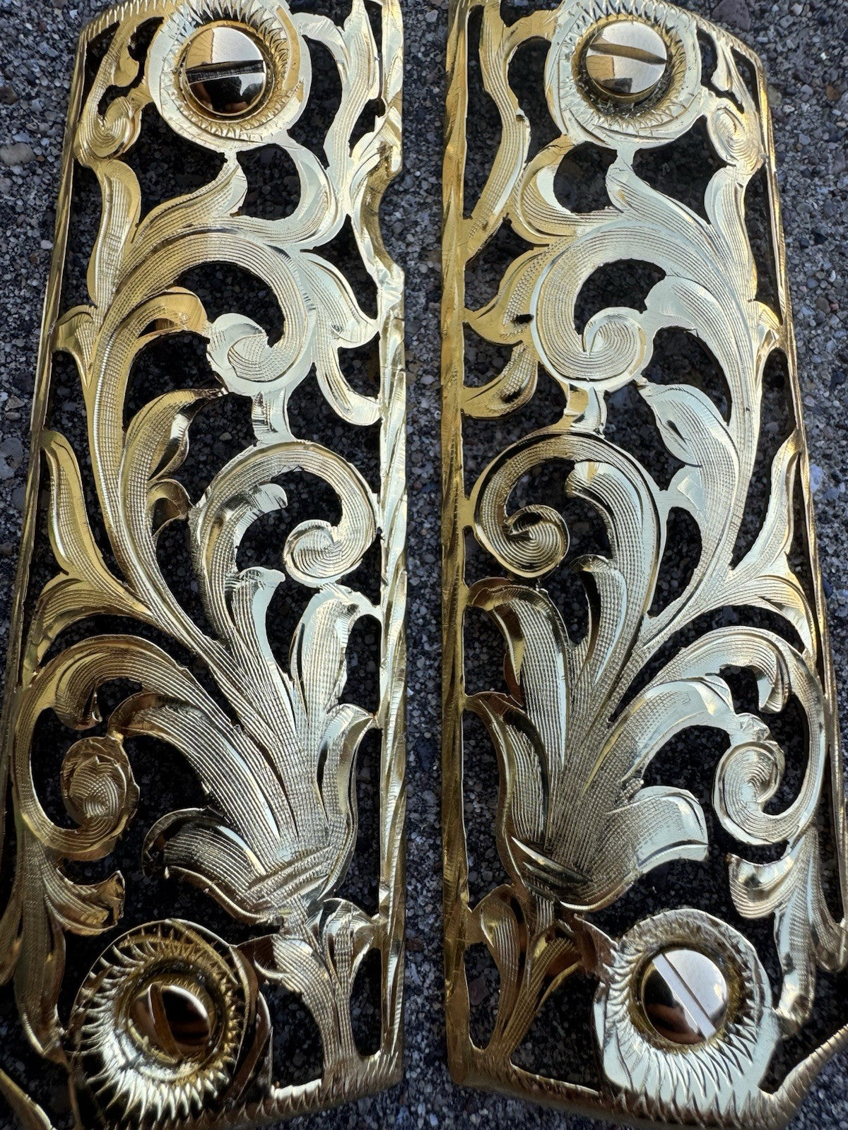 1911 45 38 Super Full Size Gold Gun Pistol Grip Cachas Chapeado & 24K Screws