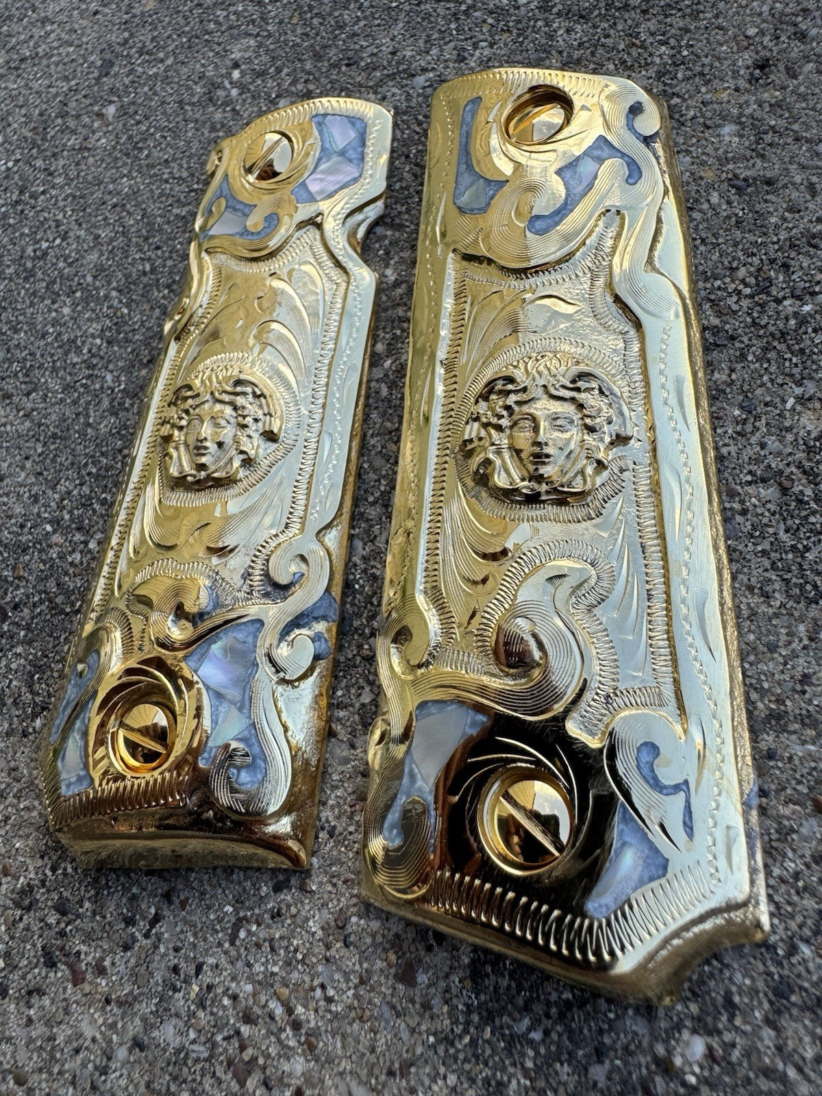 1911 45 38 Super Full Size Versace Gold Gun Pistol Grips Cachas & 24K Screws