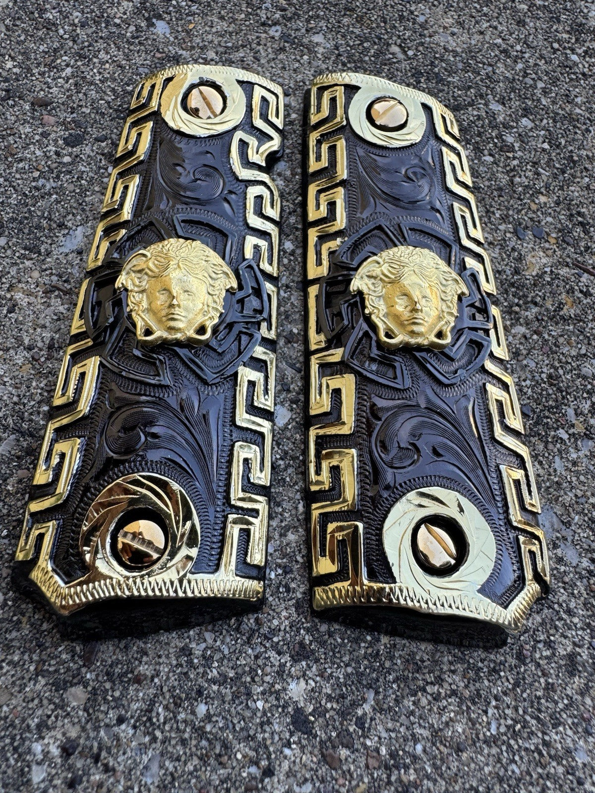 1911 45 38 Super Full Size Versace Gold Gun Pistol Grip Cachas & 24K Screws