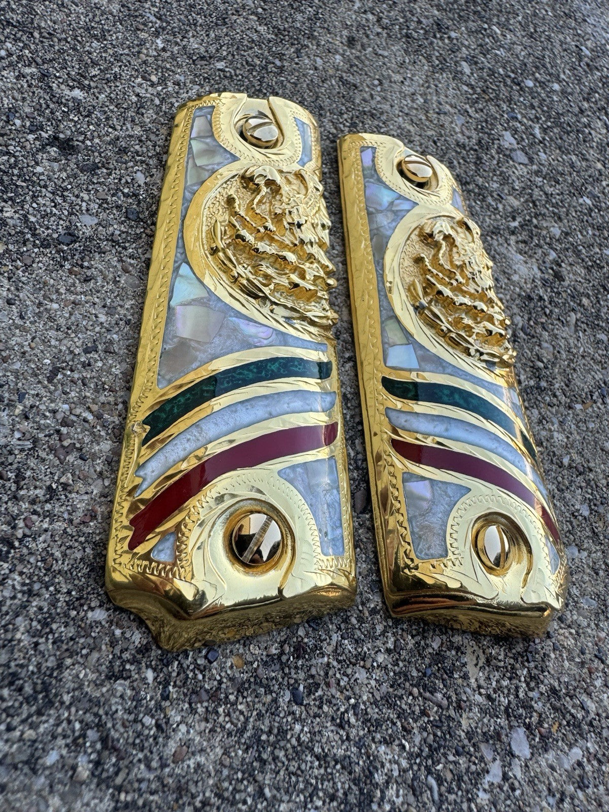 1911 45 38 Super Full Size Mexican Eagle Gold Gun Pistol Grip Cachas & 24K Screw