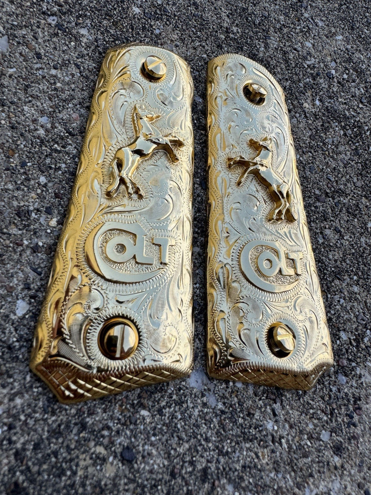 1911 45 38 Super Full Size Colt Horse Gold Gun Pistol Grip Cachas & 24K Screws