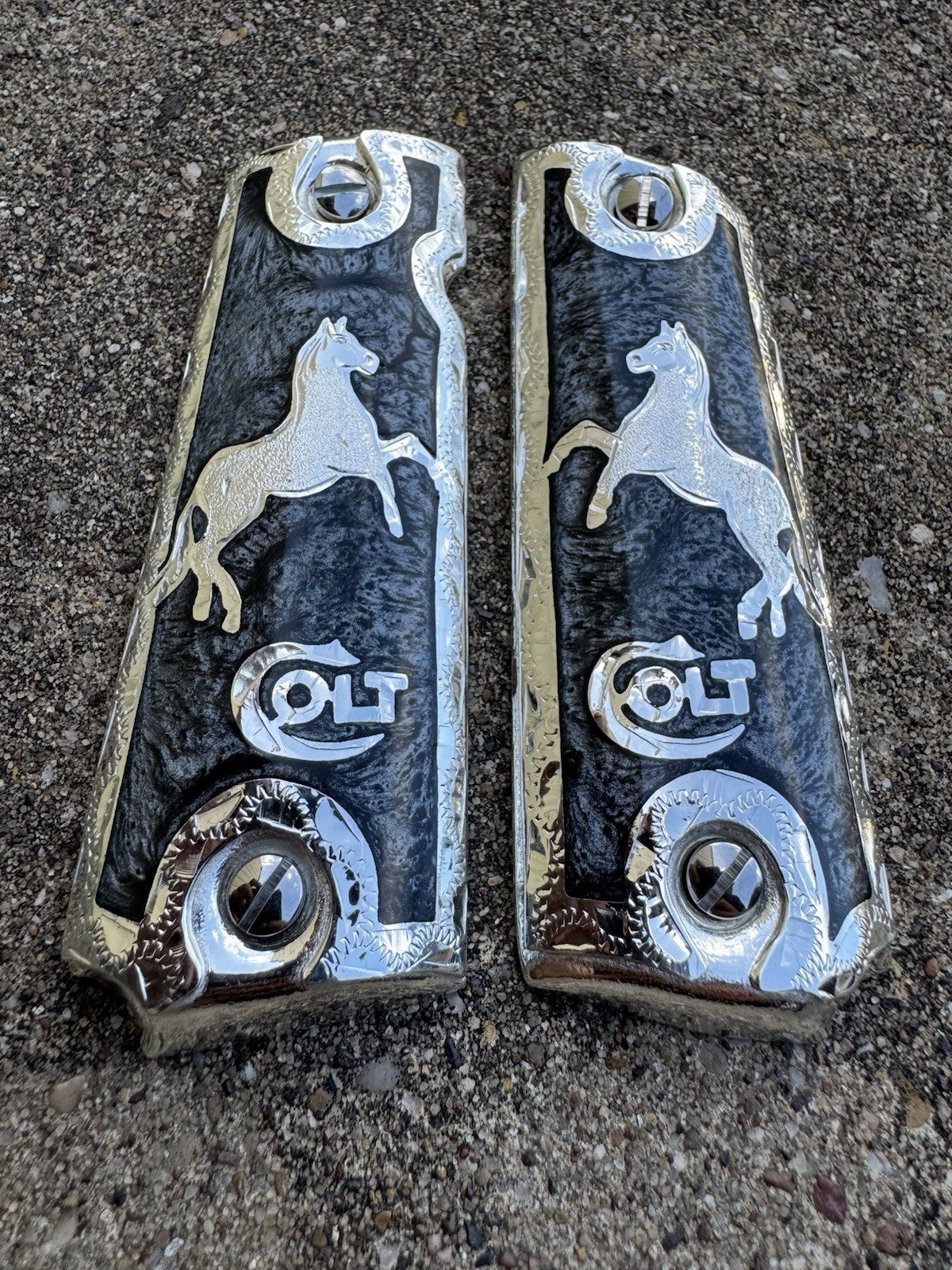 1911 45 38 Super Full Size Colt Horse Gun Pistol Grip Cachas & Polished Screws